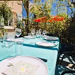 בית נופש Maison Tiki Tahiti