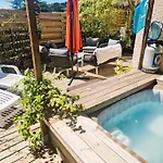 Maison Tiki Tahiti בית נופש אלס