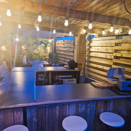 Maison Tiki Tahiti Дом отдыха *
