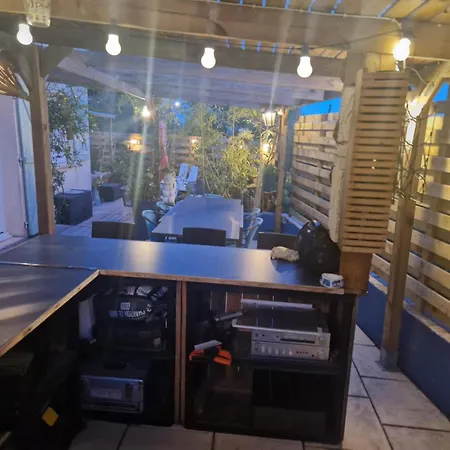 Maison Tiki Tahiti Дом отдыха Алес